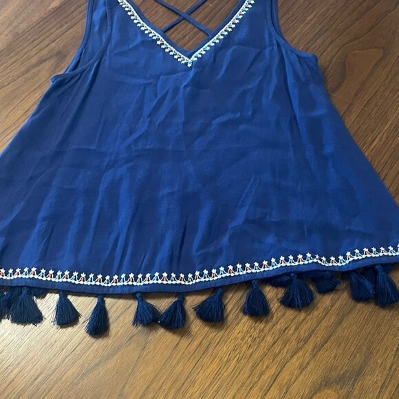 Sugar Lips Blue Embroidered Tassel V Neck Tank Top Womens Size XS - Picture 2 of 6